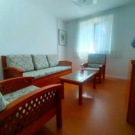 Cerca De La Playa, Con Bodega, Terraza Y Jardin Camino Portugues A Guarda