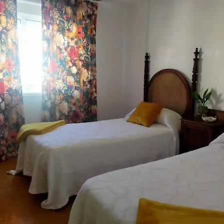 Apartamento Cerca De La Playa, Con Bodega, Terraza Y Jardin Camino Portugues